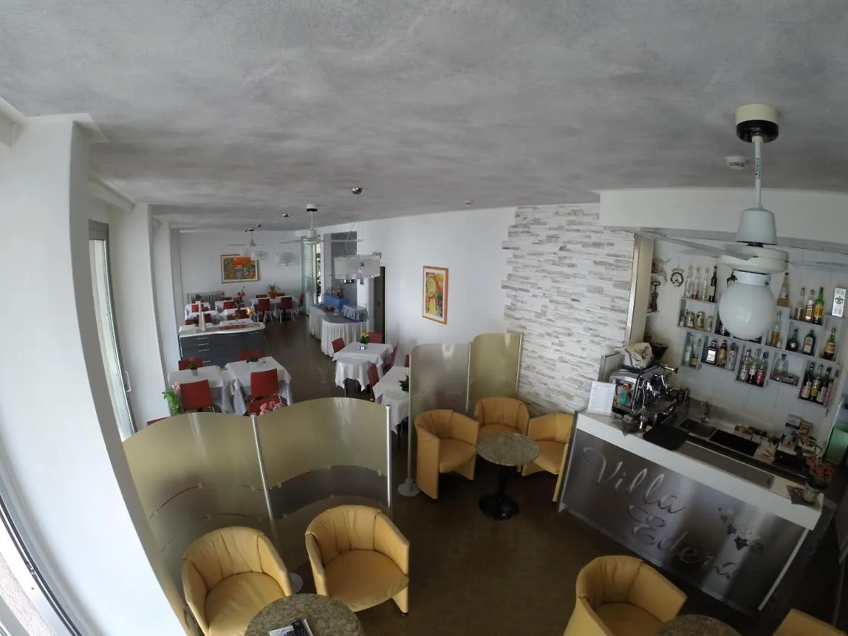Albergo Villa Edera Malcesine 2*,  Italy